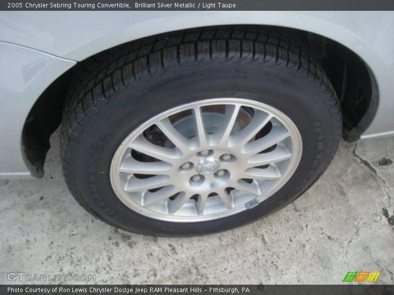 Brilliant Silver Metallic / Light Taupe 2005 Chrysler Sebring Touring Convertible