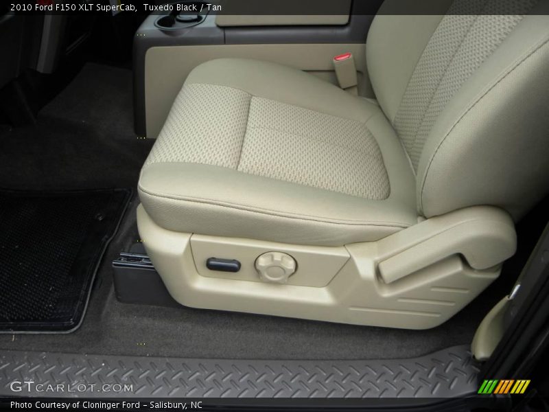 Tuxedo Black / Tan 2010 Ford F150 XLT SuperCab