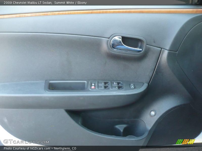 Summit White / Ebony 2009 Chevrolet Malibu LT Sedan
