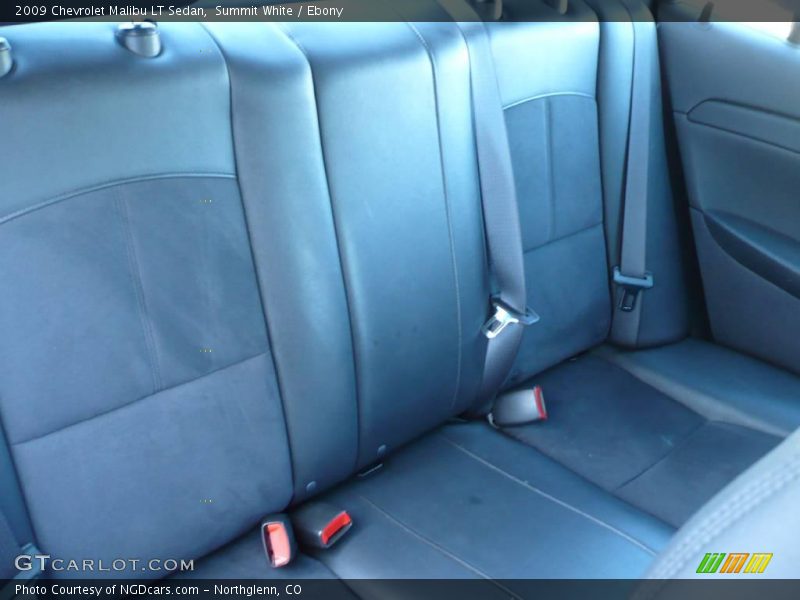 Summit White / Ebony 2009 Chevrolet Malibu LT Sedan