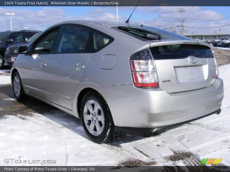 Millenium Silver Metallic / Burgundy/Gray 2004 Toyota Prius Hybrid