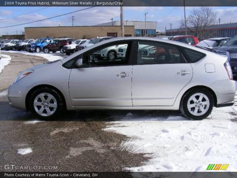 Millenium Silver Metallic / Burgundy/Gray 2004 Toyota Prius Hybrid
