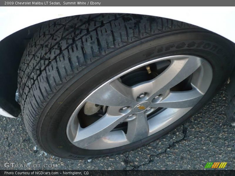Summit White / Ebony 2009 Chevrolet Malibu LT Sedan