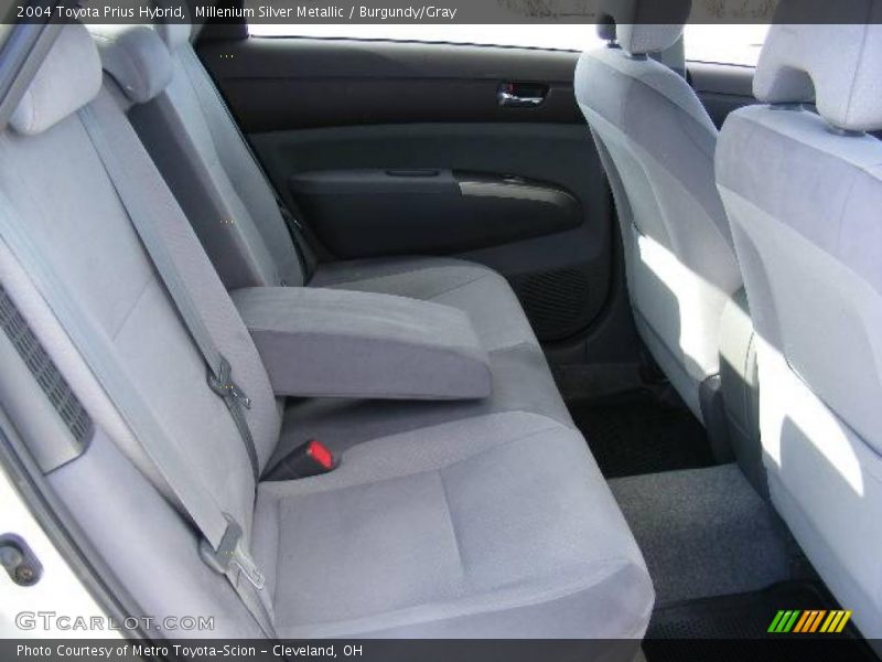 Millenium Silver Metallic / Burgundy/Gray 2004 Toyota Prius Hybrid