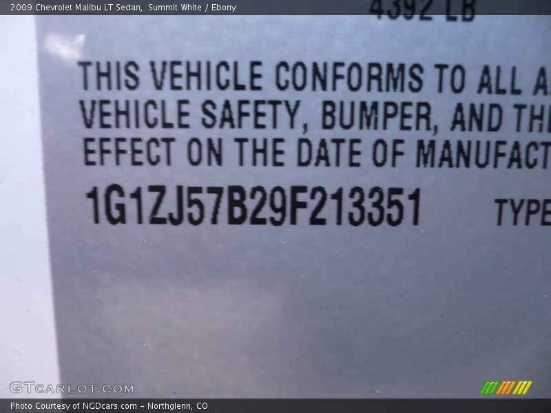 Summit White / Ebony 2009 Chevrolet Malibu LT Sedan