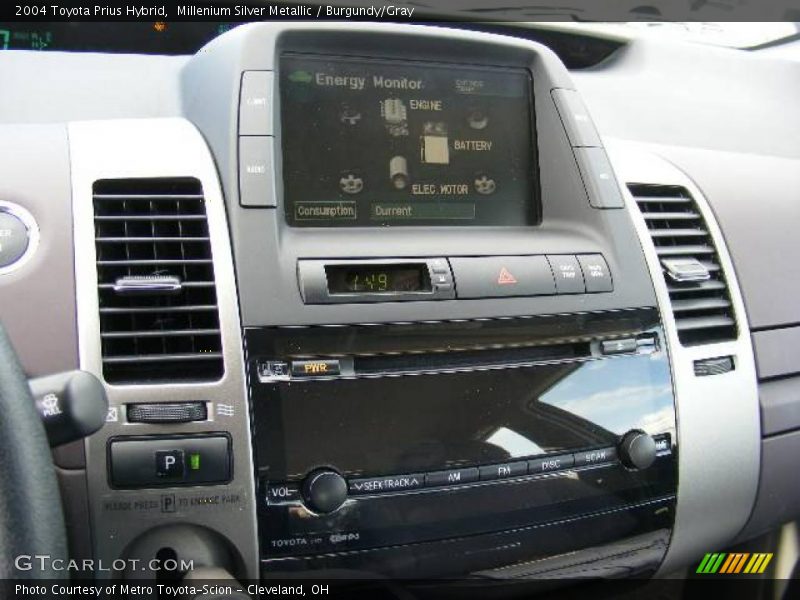 Millenium Silver Metallic / Burgundy/Gray 2004 Toyota Prius Hybrid