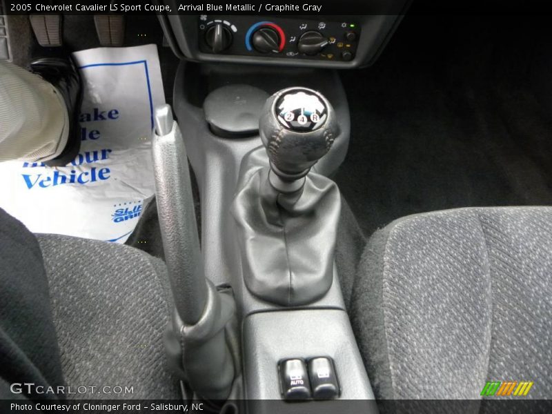 Arrival Blue Metallic / Graphite Gray 2005 Chevrolet Cavalier LS Sport Coupe