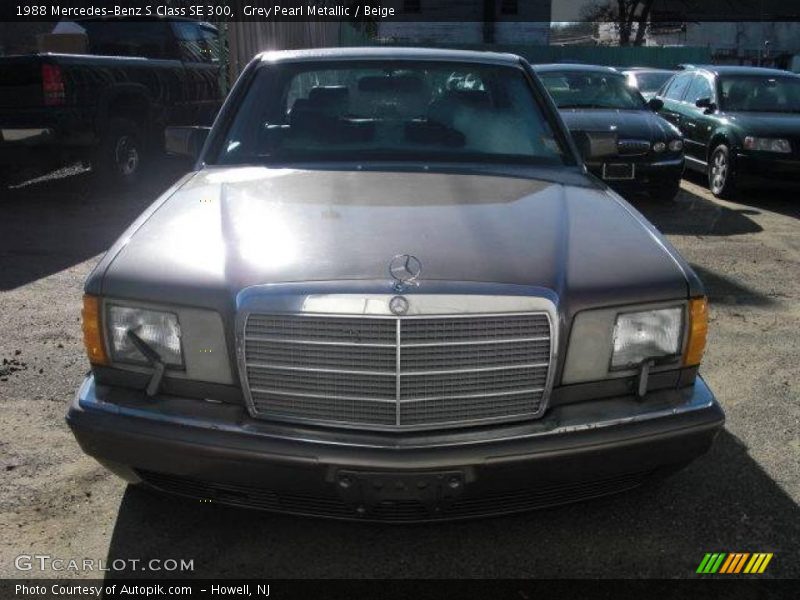 Grey Pearl Metallic / Beige 1988 Mercedes-Benz S Class SE 300