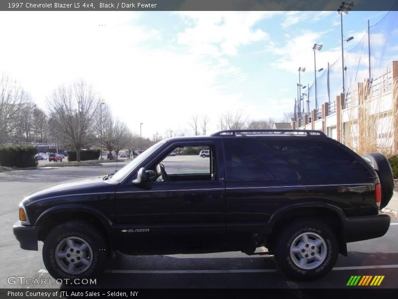 Black / Dark Pewter 1997 Chevrolet Blazer LS 4x4