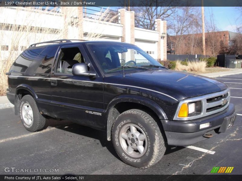 Black / Dark Pewter 1997 Chevrolet Blazer LS 4x4