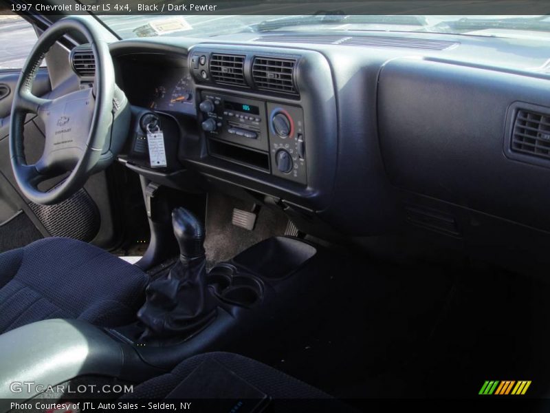 Black / Dark Pewter 1997 Chevrolet Blazer LS 4x4