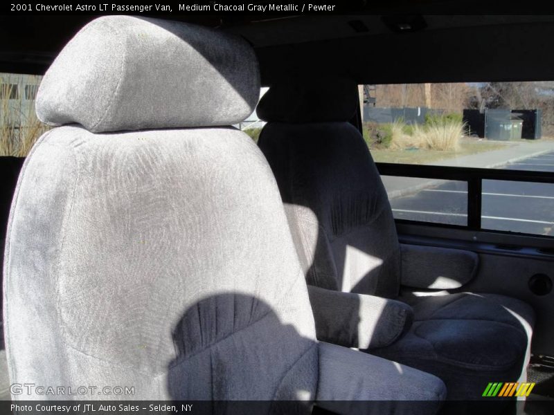 Medium Chacoal Gray Metallic / Pewter 2001 Chevrolet Astro LT Passenger Van