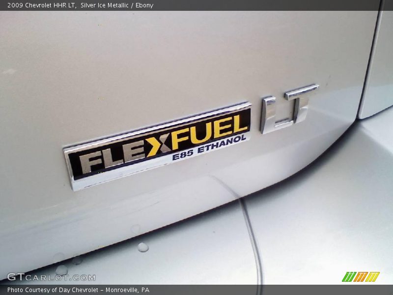 Silver Ice Metallic / Ebony 2009 Chevrolet HHR LT