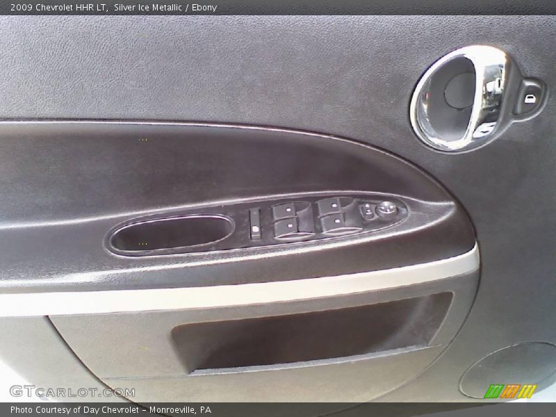Silver Ice Metallic / Ebony 2009 Chevrolet HHR LT