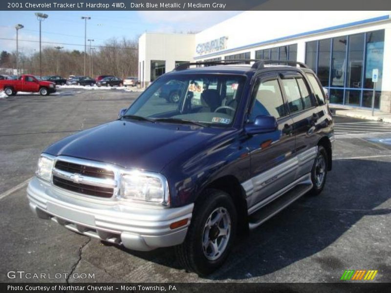 Dark Blue Metallic / Medium Gray 2001 Chevrolet Tracker LT Hardtop 4WD