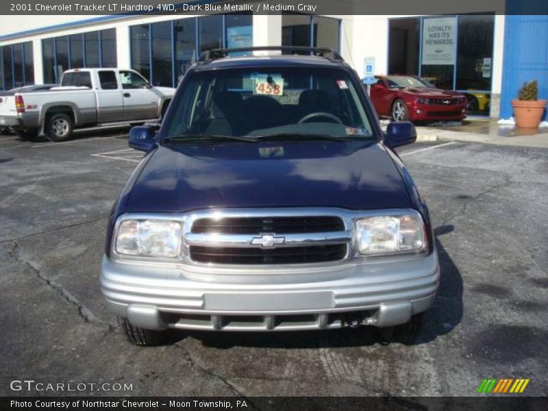 Dark Blue Metallic / Medium Gray 2001 Chevrolet Tracker LT Hardtop 4WD