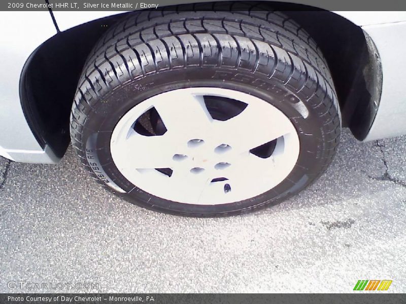 Silver Ice Metallic / Ebony 2009 Chevrolet HHR LT