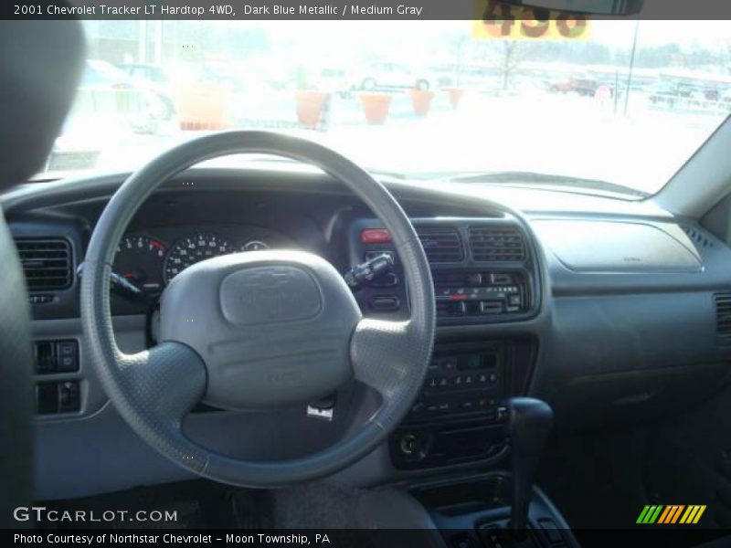 Dark Blue Metallic / Medium Gray 2001 Chevrolet Tracker LT Hardtop 4WD