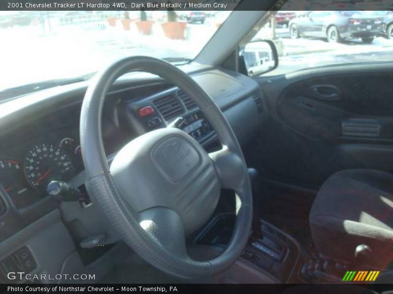 Dark Blue Metallic / Medium Gray 2001 Chevrolet Tracker LT Hardtop 4WD