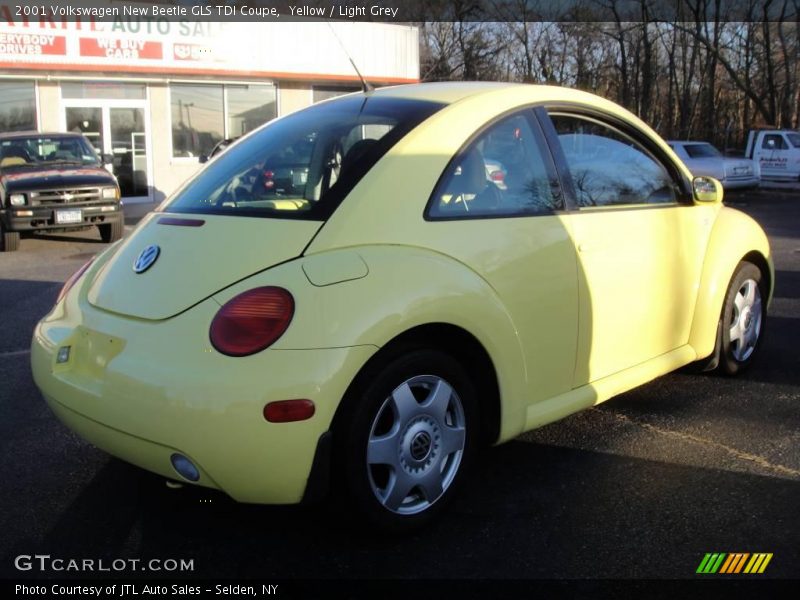 Yellow / Light Grey 2001 Volkswagen New Beetle GLS TDI Coupe