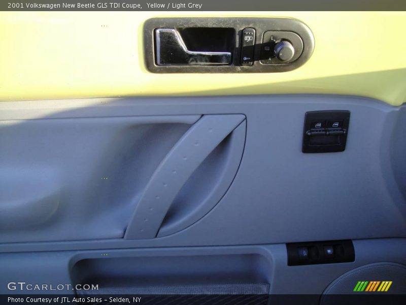 Yellow / Light Grey 2001 Volkswagen New Beetle GLS TDI Coupe