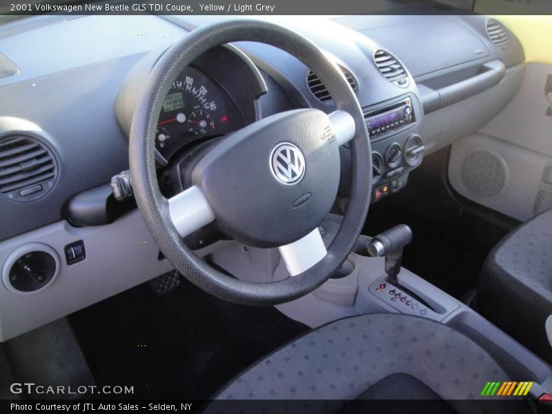 Yellow / Light Grey 2001 Volkswagen New Beetle GLS TDI Coupe