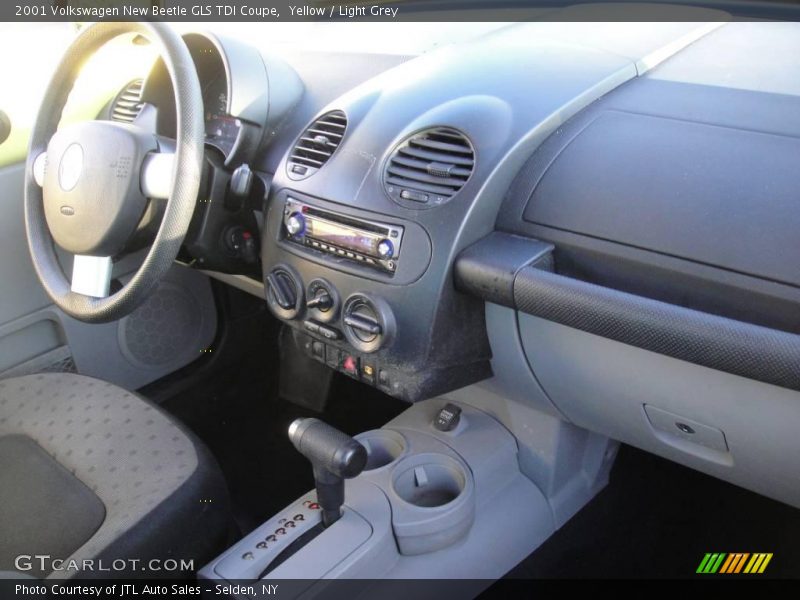 Yellow / Light Grey 2001 Volkswagen New Beetle GLS TDI Coupe