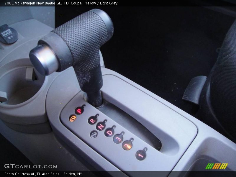 Yellow / Light Grey 2001 Volkswagen New Beetle GLS TDI Coupe