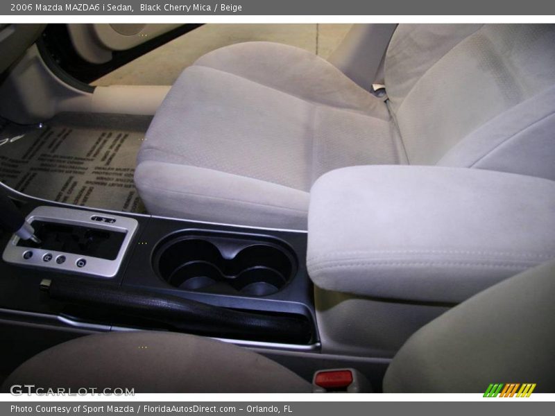 Black Cherry Mica / Beige 2006 Mazda MAZDA6 i Sedan