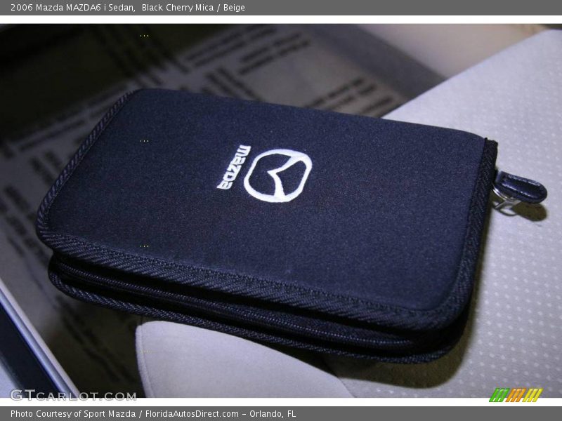 Black Cherry Mica / Beige 2006 Mazda MAZDA6 i Sedan