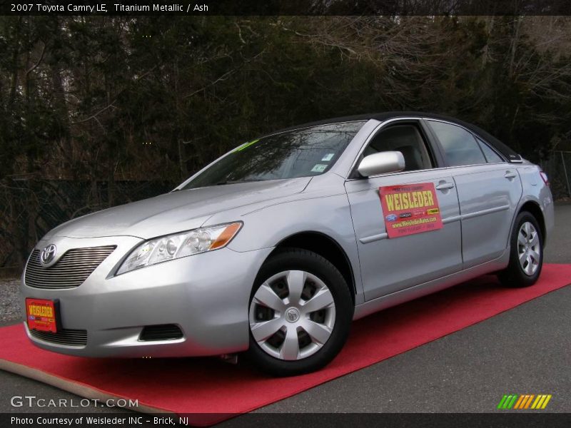 Titanium Metallic / Ash 2007 Toyota Camry LE