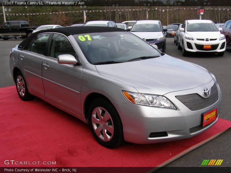 Titanium Metallic / Ash 2007 Toyota Camry LE