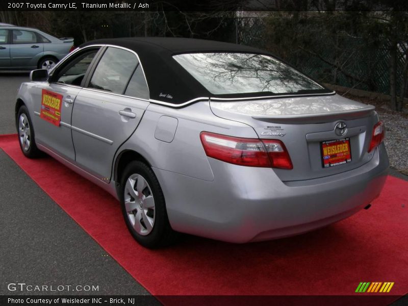 Titanium Metallic / Ash 2007 Toyota Camry LE