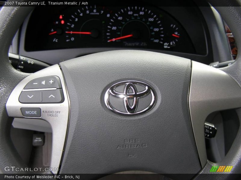 Titanium Metallic / Ash 2007 Toyota Camry LE