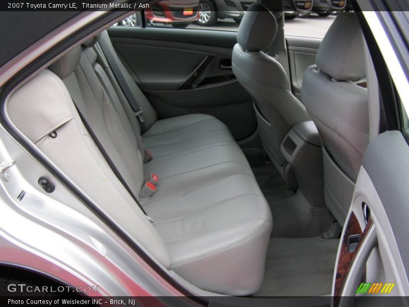 Titanium Metallic / Ash 2007 Toyota Camry LE