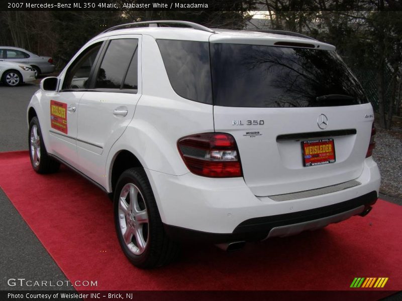 Alabaster White / Macadamia 2007 Mercedes-Benz ML 350 4Matic