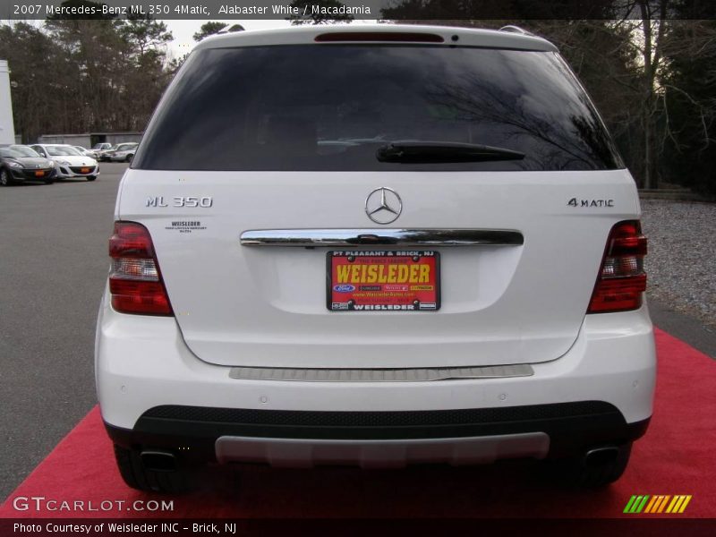 Alabaster White / Macadamia 2007 Mercedes-Benz ML 350 4Matic