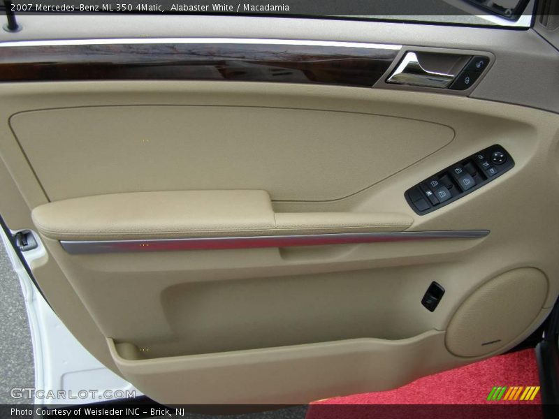 Alabaster White / Macadamia 2007 Mercedes-Benz ML 350 4Matic