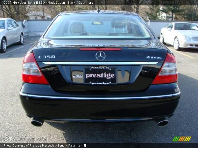 Black / Cashmere 2007 Mercedes-Benz E 350 4Matic Sedan