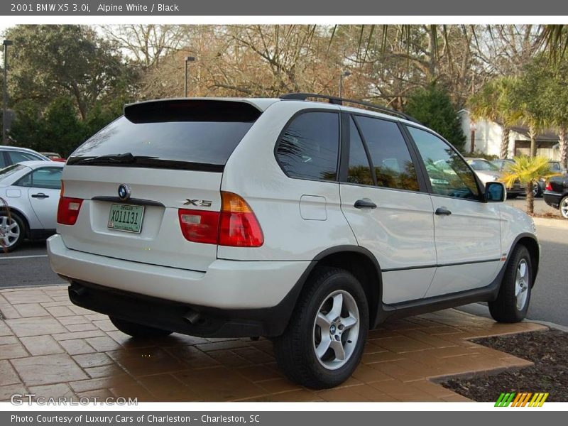 Alpine White / Black 2001 BMW X5 3.0i