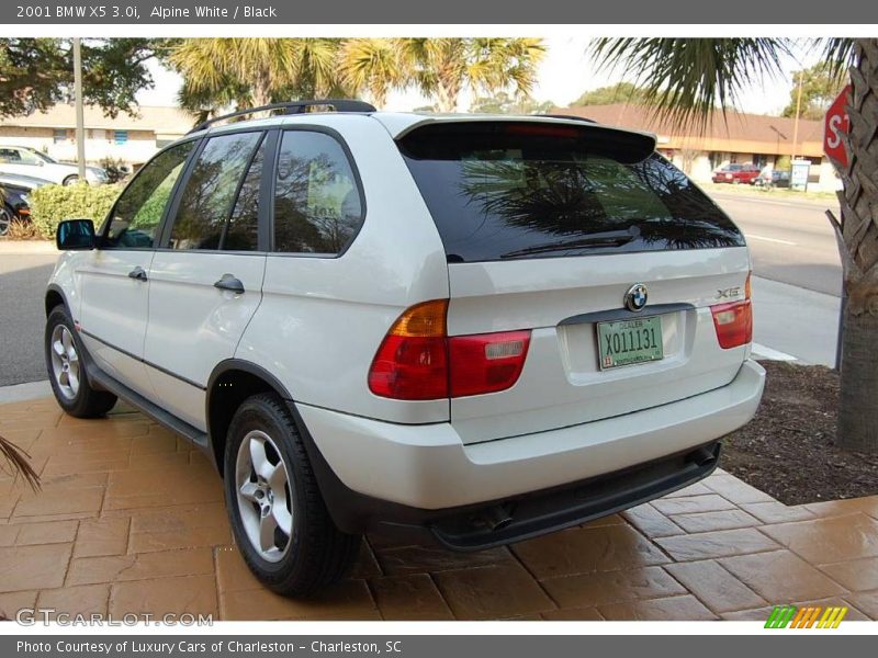 Alpine White / Black 2001 BMW X5 3.0i