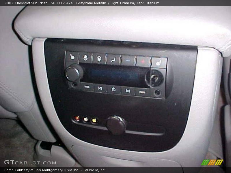 Graystone Metallic / Light Titanium/Dark Titanium 2007 Chevrolet Suburban 1500 LTZ 4x4