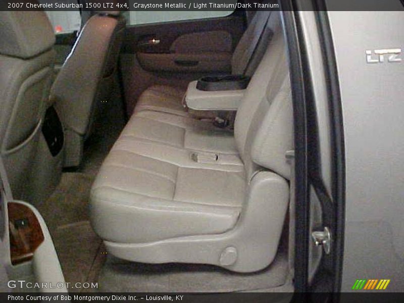 Graystone Metallic / Light Titanium/Dark Titanium 2007 Chevrolet Suburban 1500 LTZ 4x4