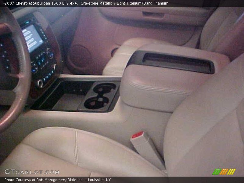 Graystone Metallic / Light Titanium/Dark Titanium 2007 Chevrolet Suburban 1500 LTZ 4x4