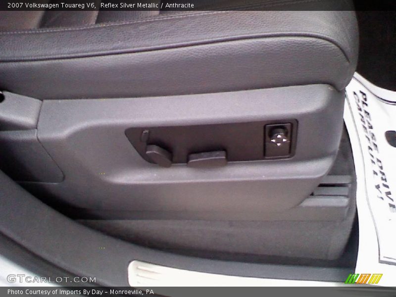 Reflex Silver Metallic / Anthracite 2007 Volkswagen Touareg V6