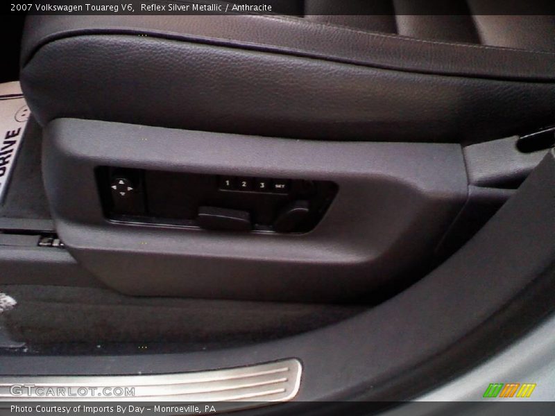 Reflex Silver Metallic / Anthracite 2007 Volkswagen Touareg V6