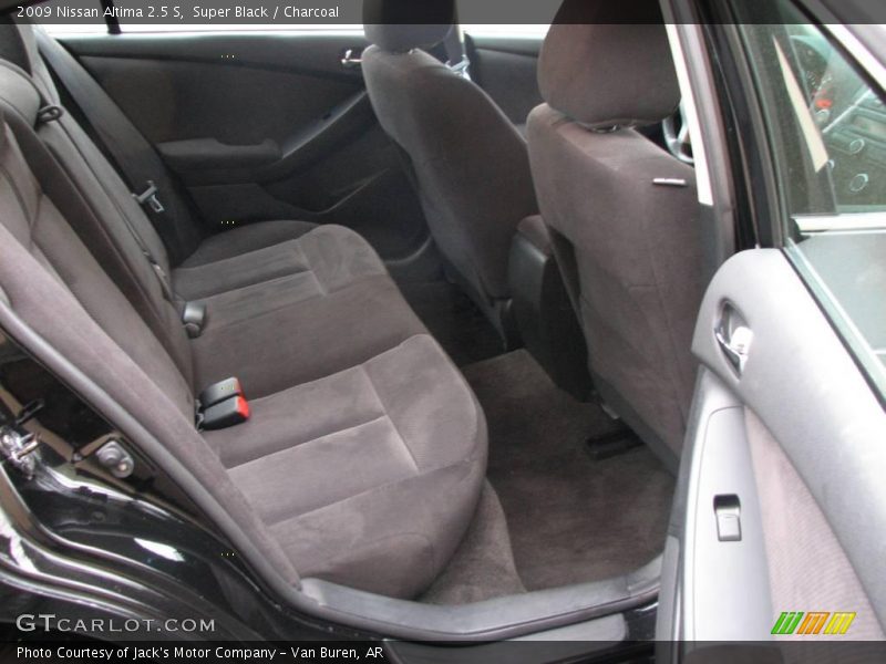 Super Black / Charcoal 2009 Nissan Altima 2.5 S