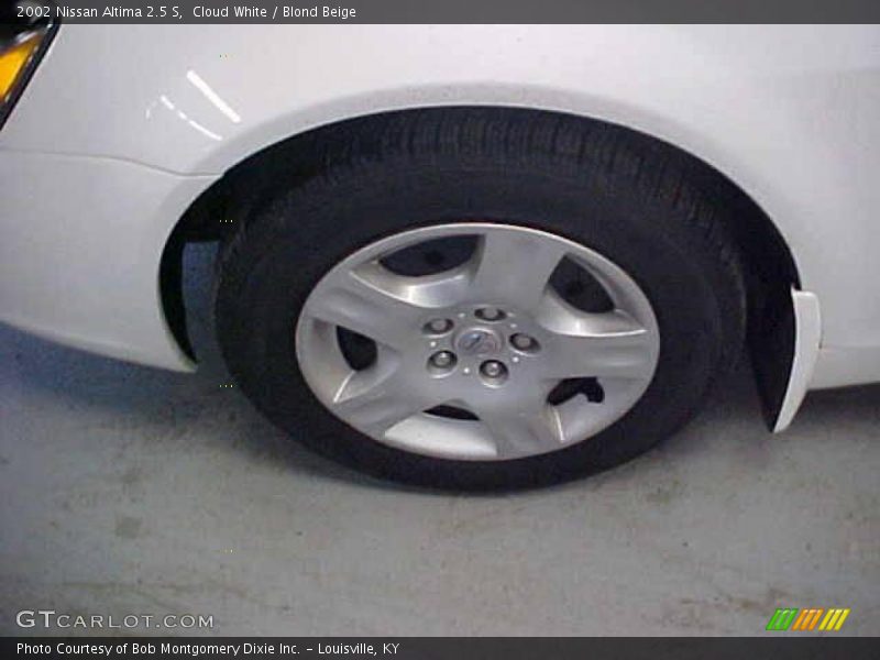 Cloud White / Blond Beige 2002 Nissan Altima 2.5 S