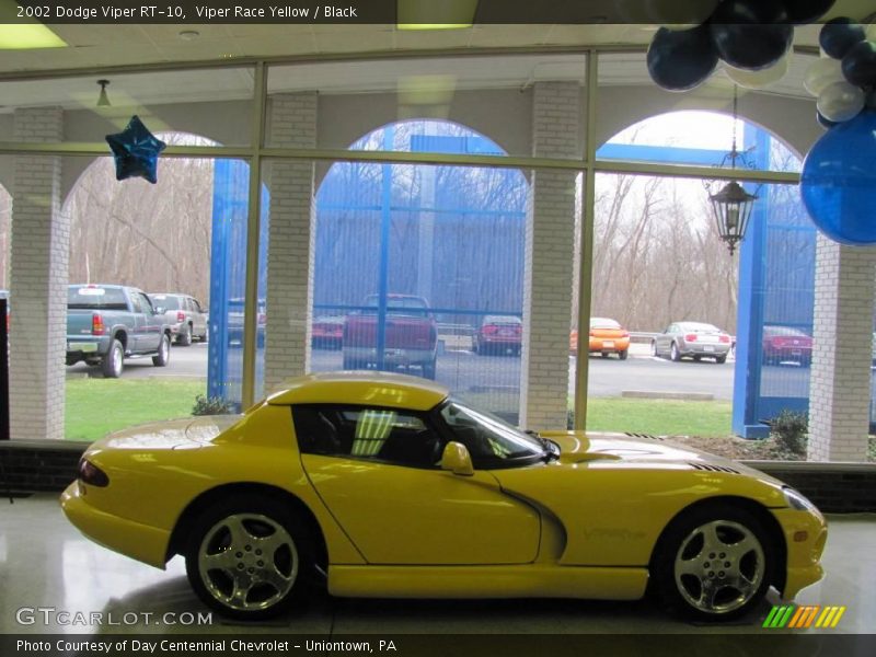 Viper Race Yellow / Black 2002 Dodge Viper RT-10