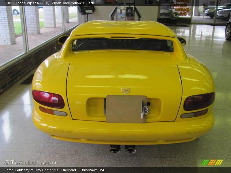 Viper Race Yellow / Black 2002 Dodge Viper RT-10